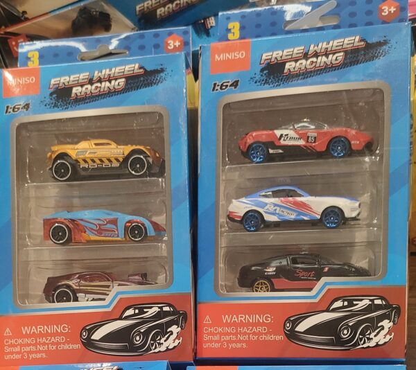Miniso Free Wheel Cars Pack of 3(RD+WT+BL)